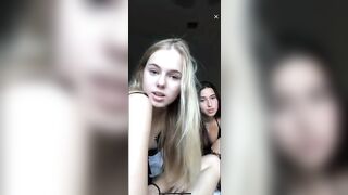 Live TikTok Flashing: Cute tiktok live slip #2