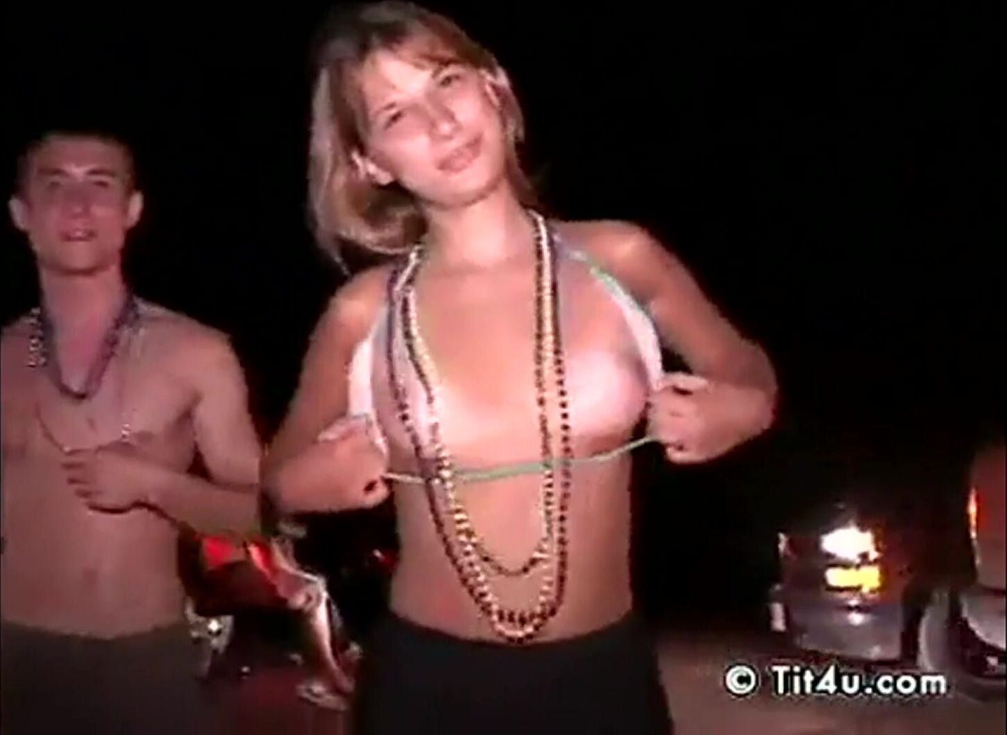 Couple of girls flashing