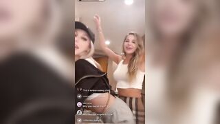 Live TikTok Flashing: Mom from Ass Flash below #4