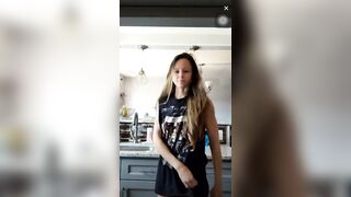 Live TikTok Flashing: Milf live nipslip #1