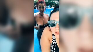 Live TikTok Flashing: She flashed a couple of times. #4