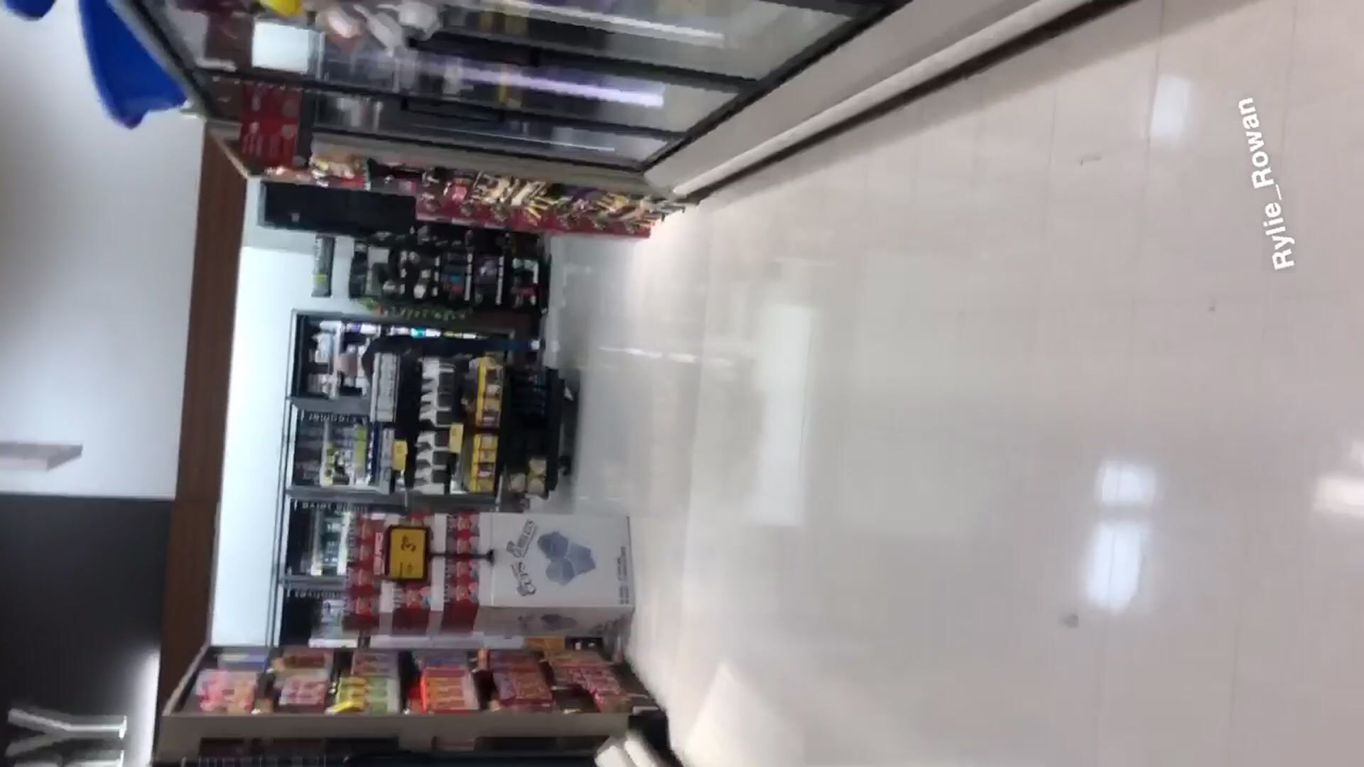 First time flashing in front of someone... I was so nervous ♥️ (18)