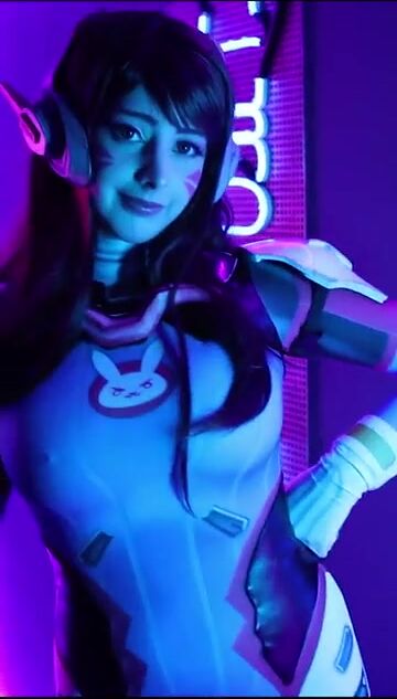 DVa Cosplay by MikomiHokina