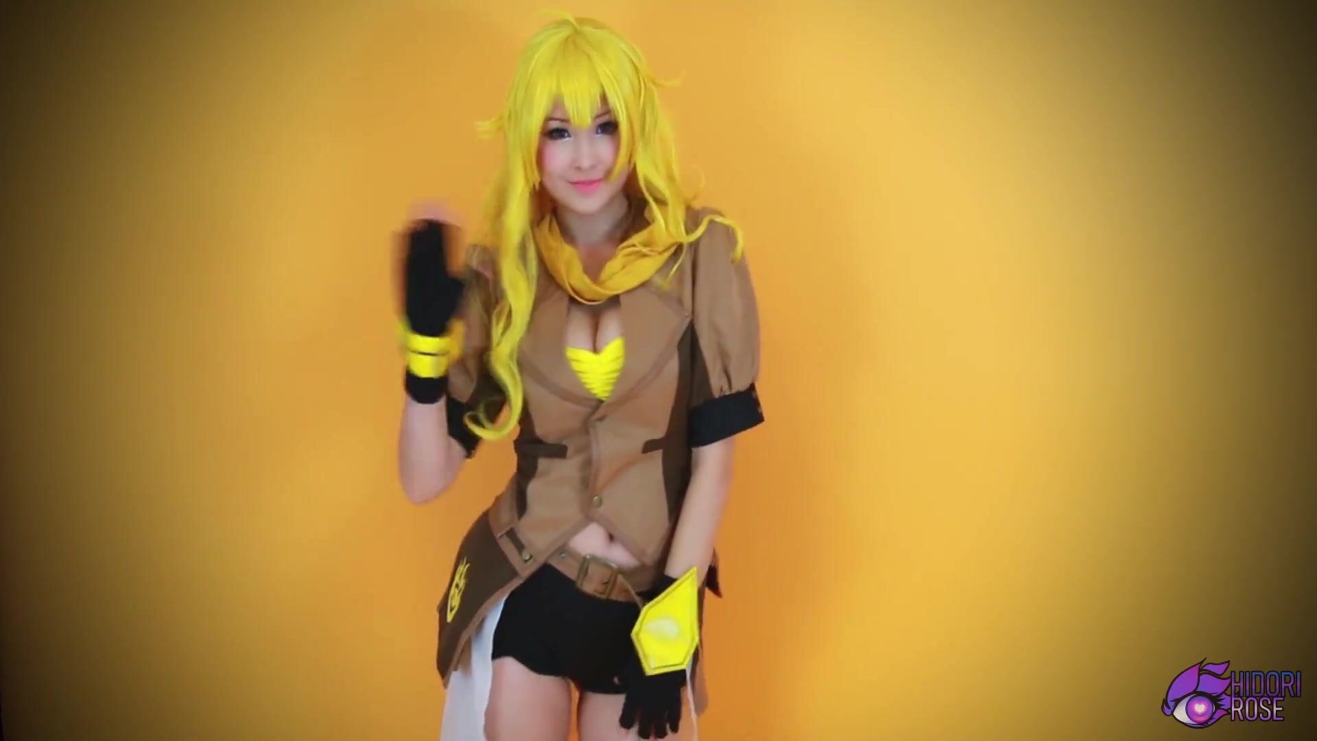 Yang from RWBY is a hungry cumslut ~ self ~ Hidori Rose